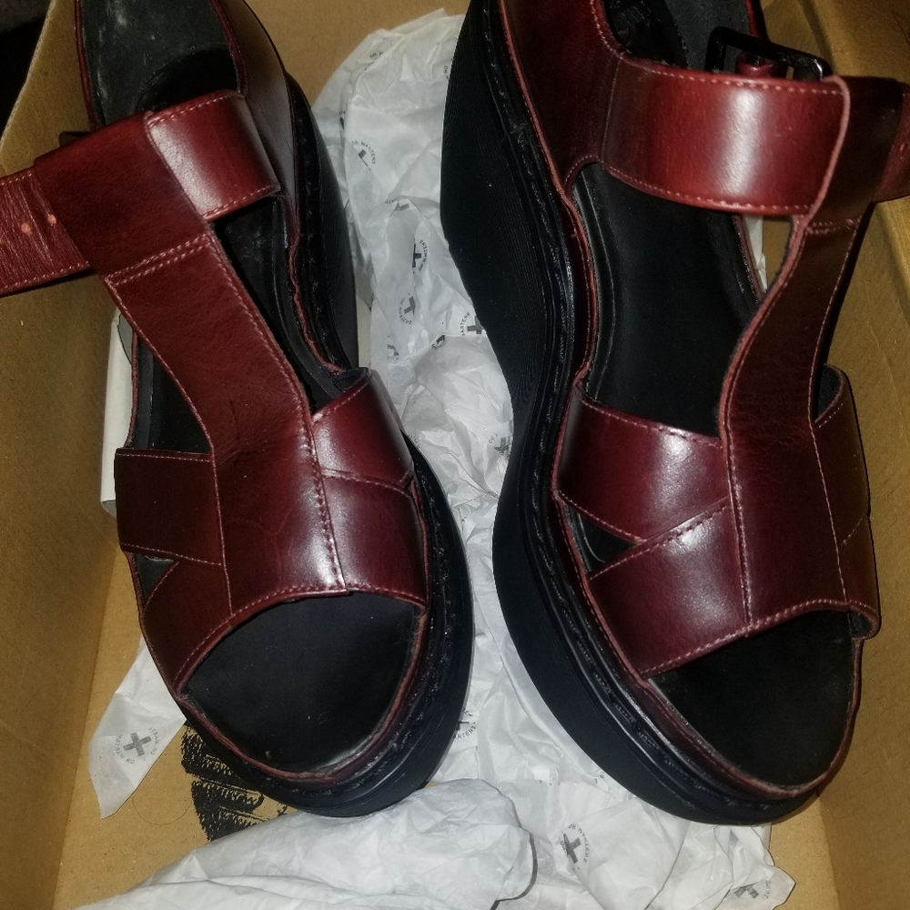 Brand new Dr. Martens Adaya heel